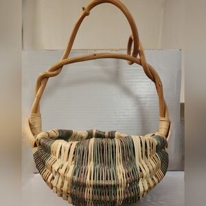 Vintage Primitive Farmhouse Basket Butt Buttocks Gathering Egg Eye Of God Wicker